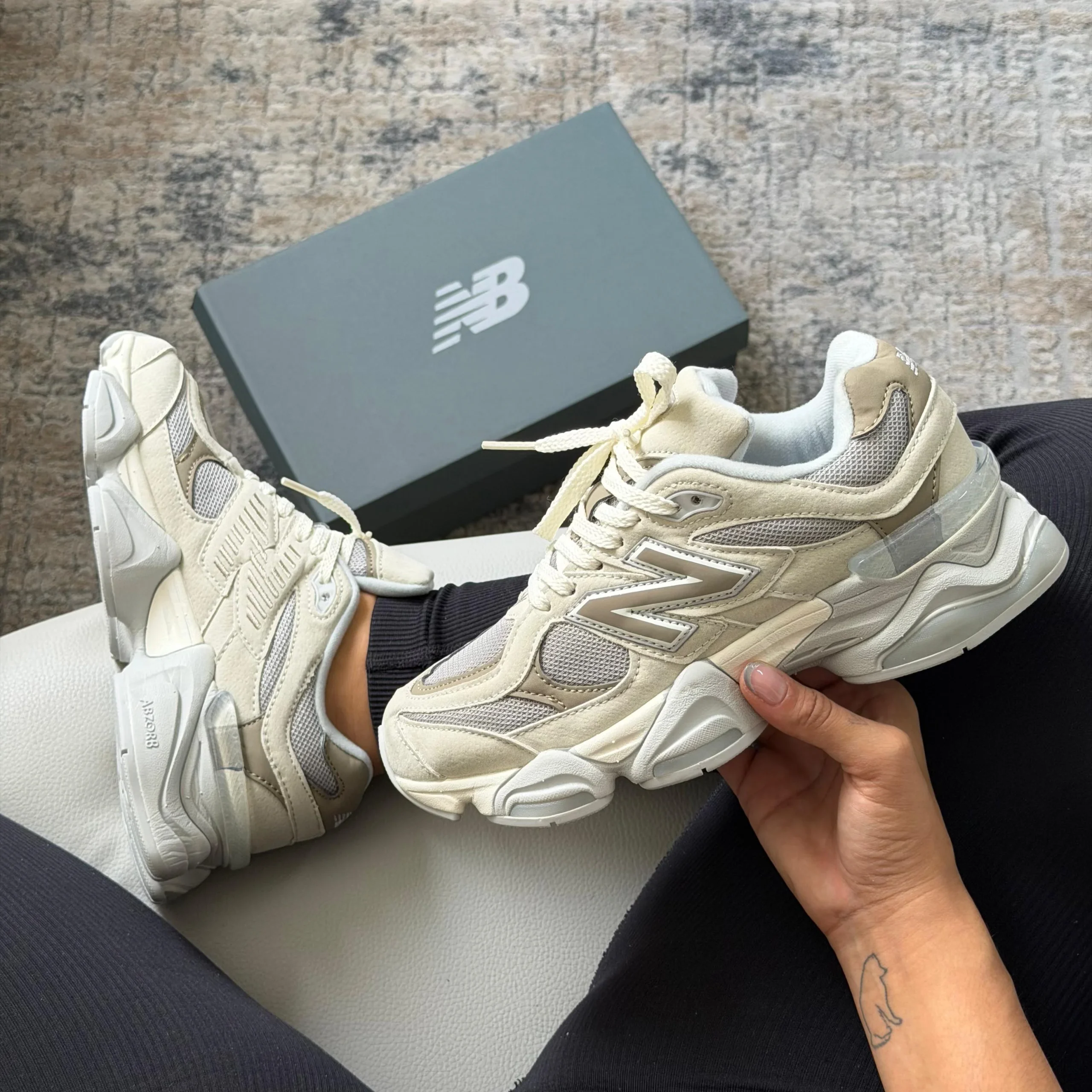 New Balance 9060